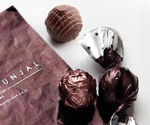 Chokola's Tasty Business Card